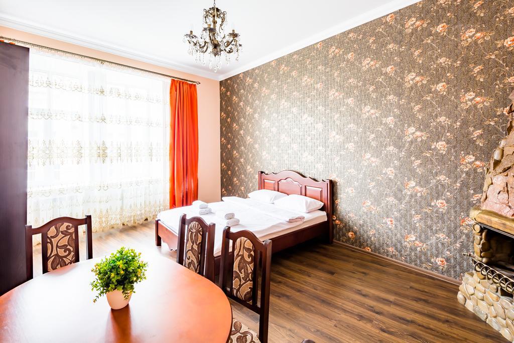 Avangard Anna Apartment Lviv Extérieur photo